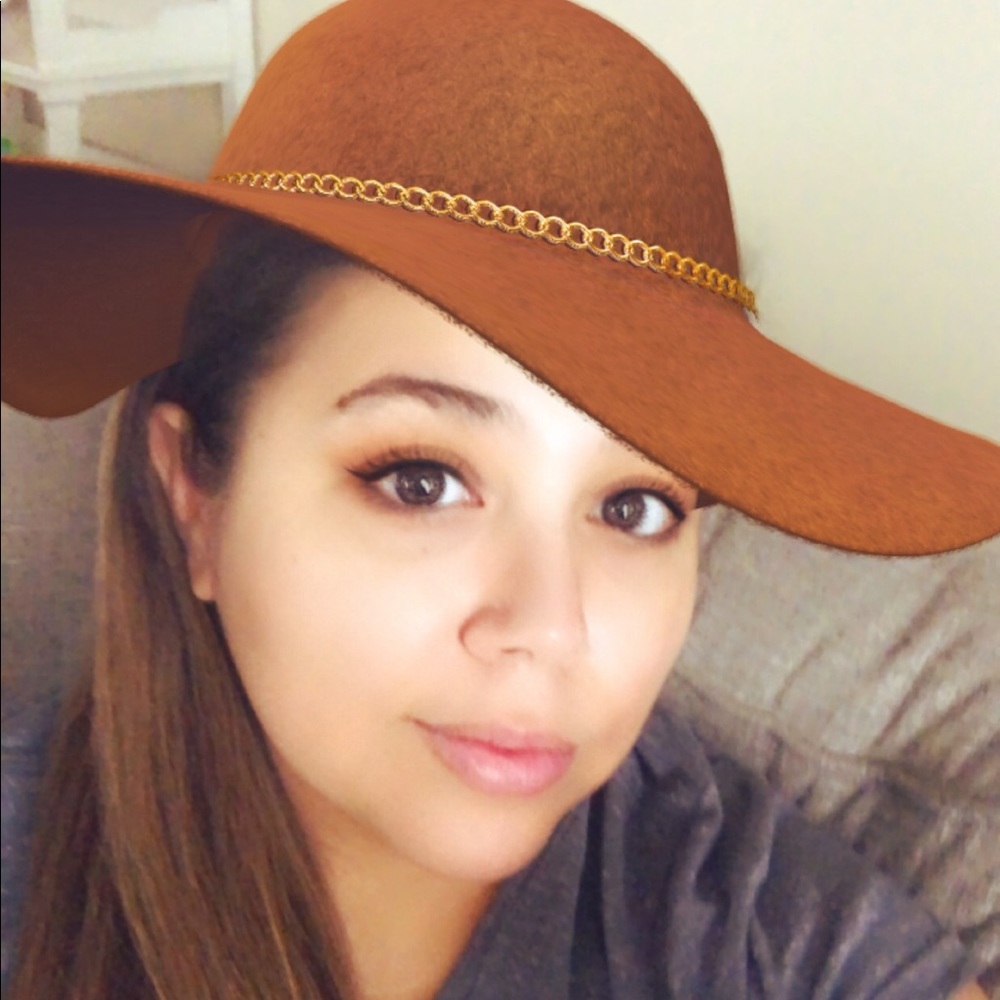 Meet your Posher, Jessica